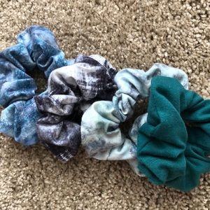 scrunchies